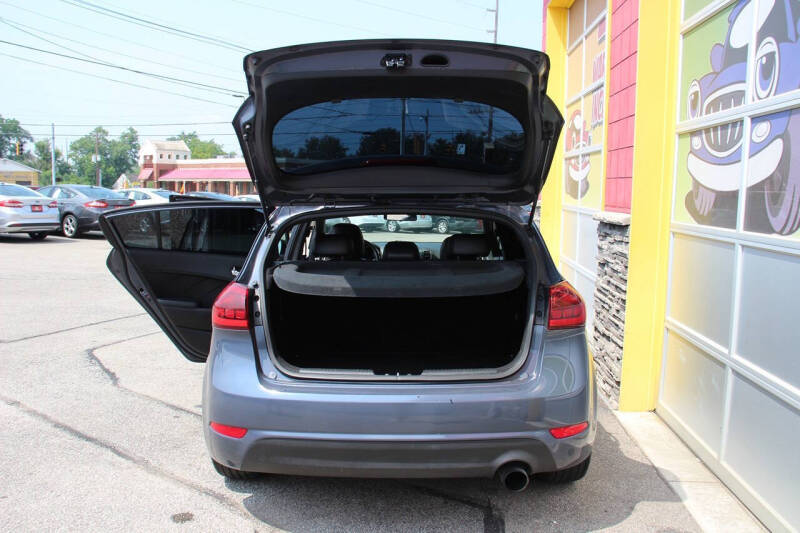 2016 Kia Forte5 SX