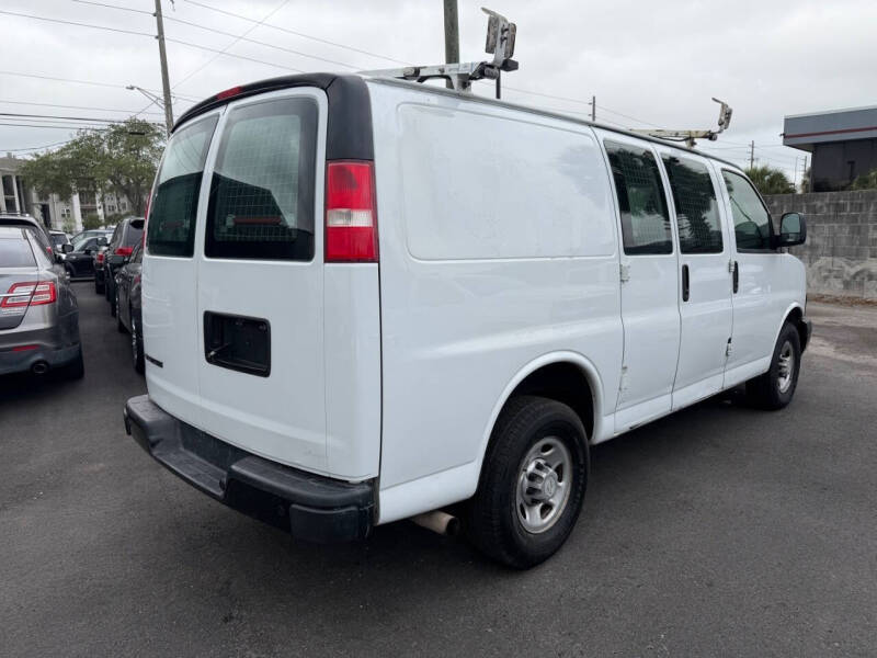 2018 Chevrolet Express 2500