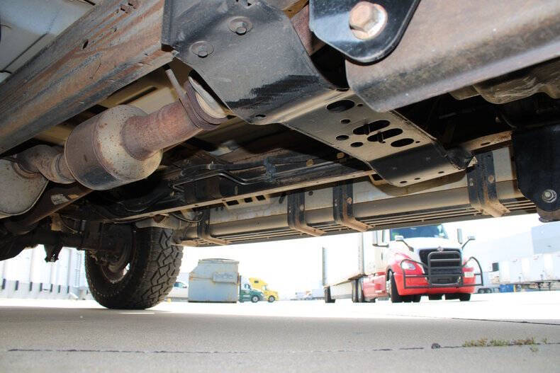 2005 Ford Excursion Eddie Bauer
