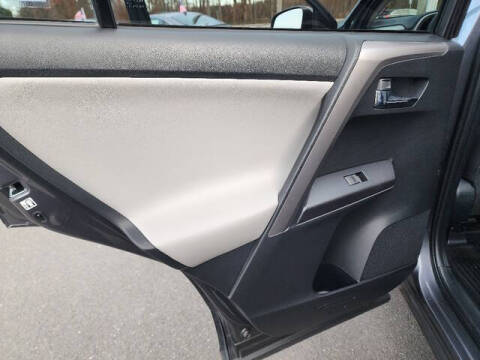 2017 Toyota RAV4 Hybrid XLE