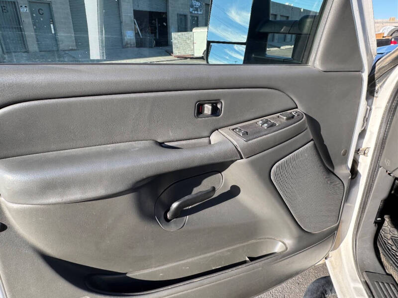 2007 Chevrolet Silverado 2500HD Classic LS