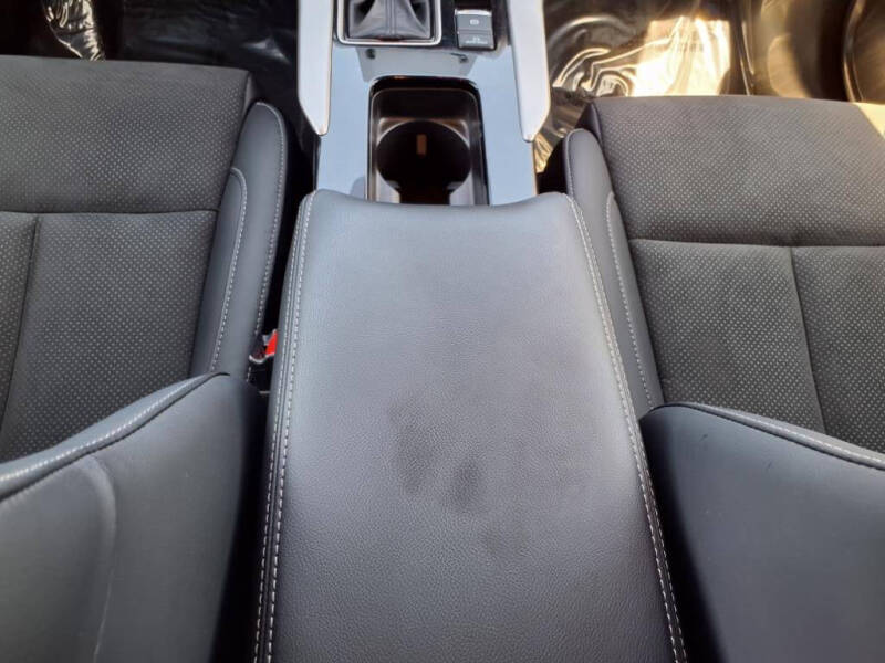 2025 Mitsubishi Eclipse Cross SE