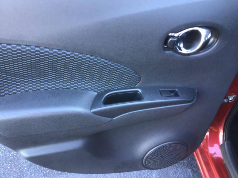 2015 Nissan Versa Note SV