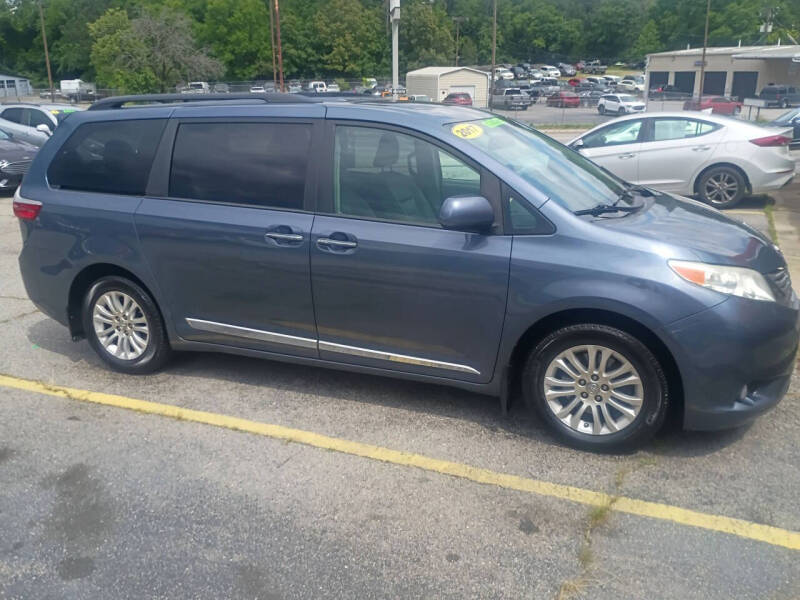 2017 Toyota Sienna