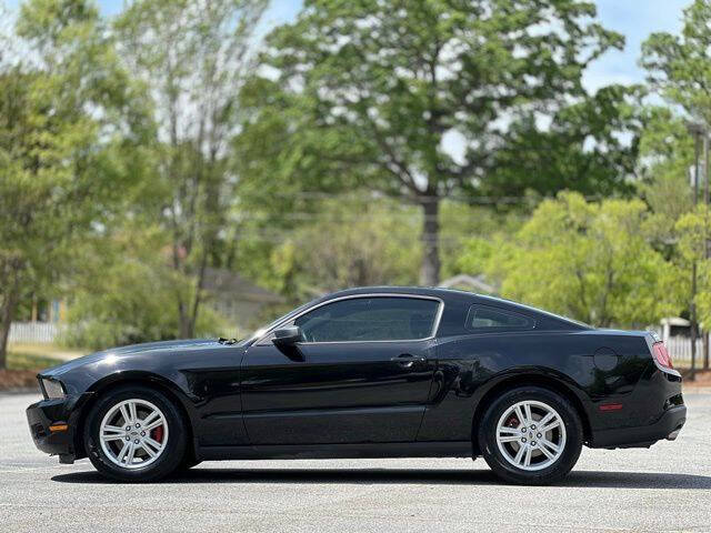 2012 Ford Mustang V6