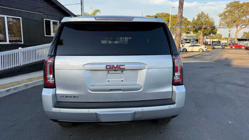 2017 GMC Yukon SLE