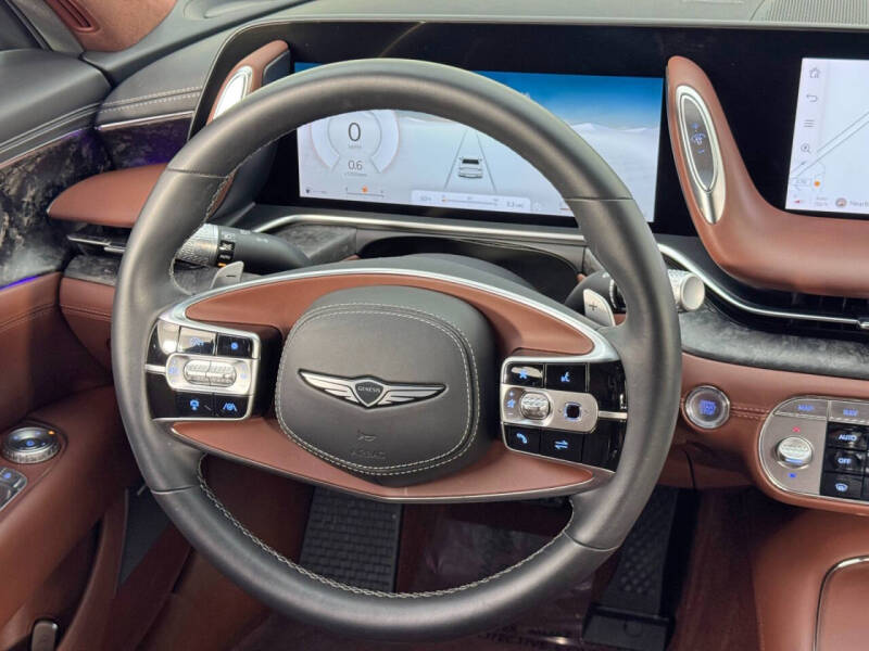 2024 Genesis G90 3.5T e-Supercharger