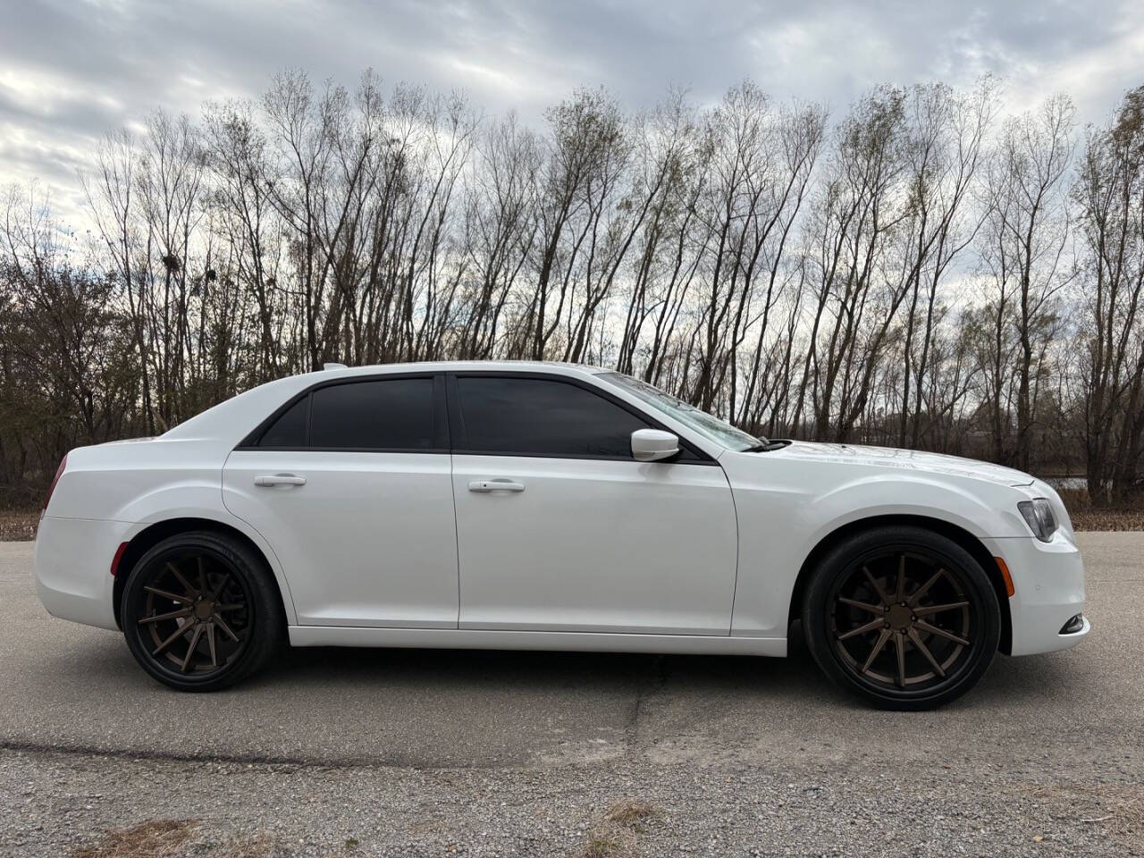 2021 Chrysler 300 for sale at Q3 AUTO LLC in Hayti, MO