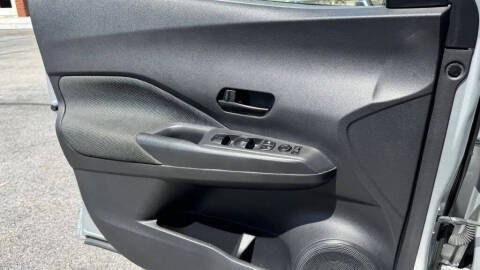 2020 Nissan Kicks S