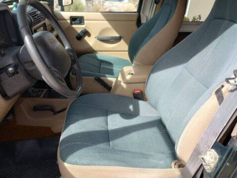2000 Jeep Wrangler Sahara