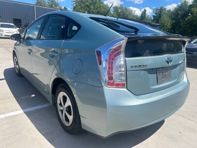2015 Toyota Prius Two