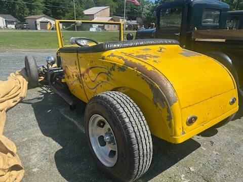 1928 Ford 905