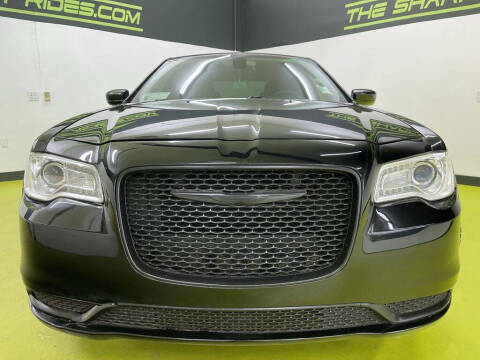 2015 Chrysler 300 Limited