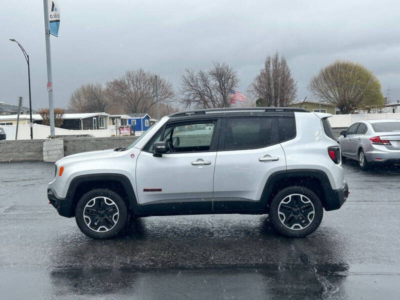 2015 Jeep Renegade Trailhawk