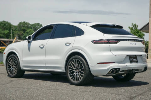 2020 Porsche Cayenne S Coupe
