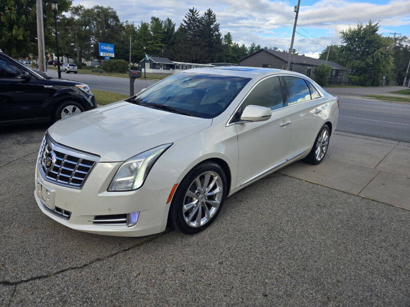 2014 Cadillac XTS Luxury Collection photo 2