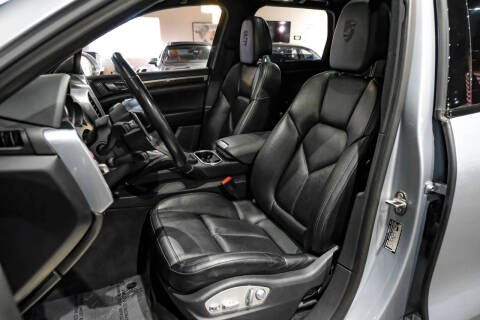 2017 Porsche Cayenne S