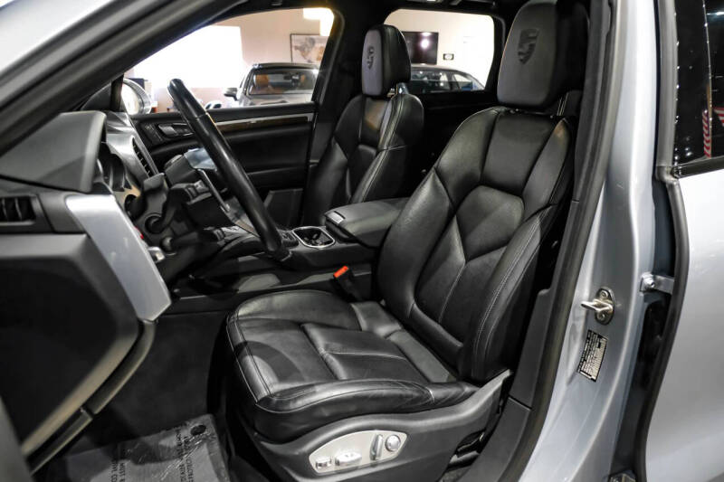 2017 Porsche Cayenne S