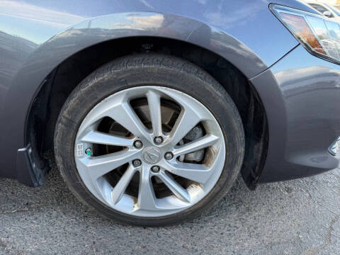 2018 Acura ILX w/Premium