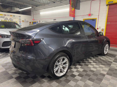 2024 Tesla Model Y Long Range