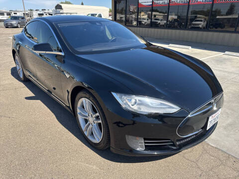 2015 Tesla Model S 70