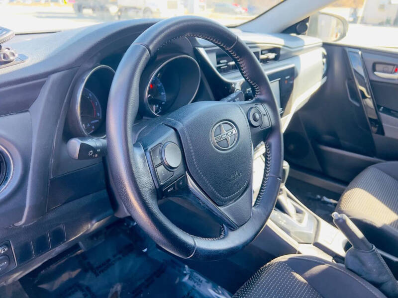 2016 Scion iM