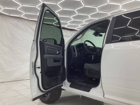 2020 RAM 1500 Classic SLT