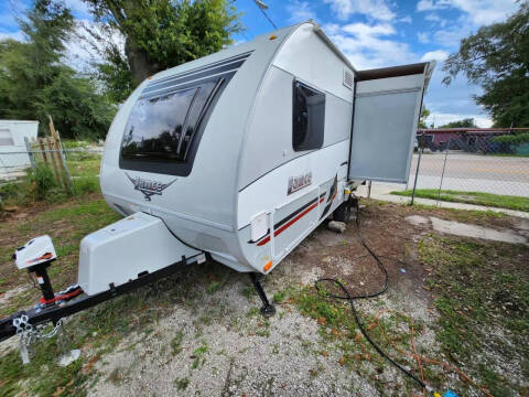 2019 Lance POWERSPORT