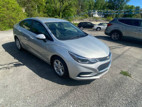 2018 Chevrolet Cruze for sale at Gamble Motor Co in La Follette TN