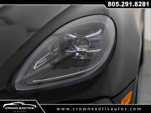 2023 Porsche Macan T