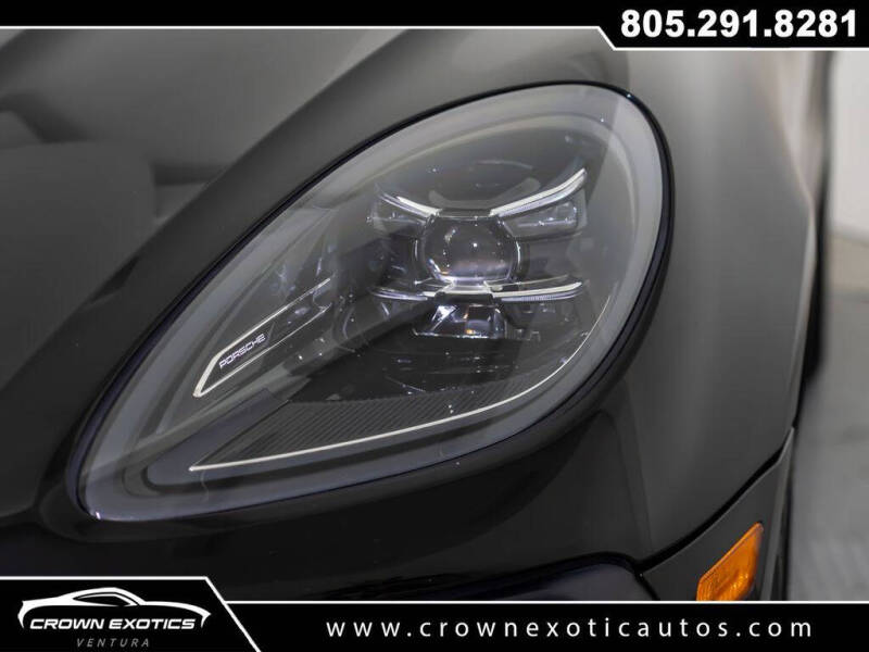 2023 Porsche Macan T