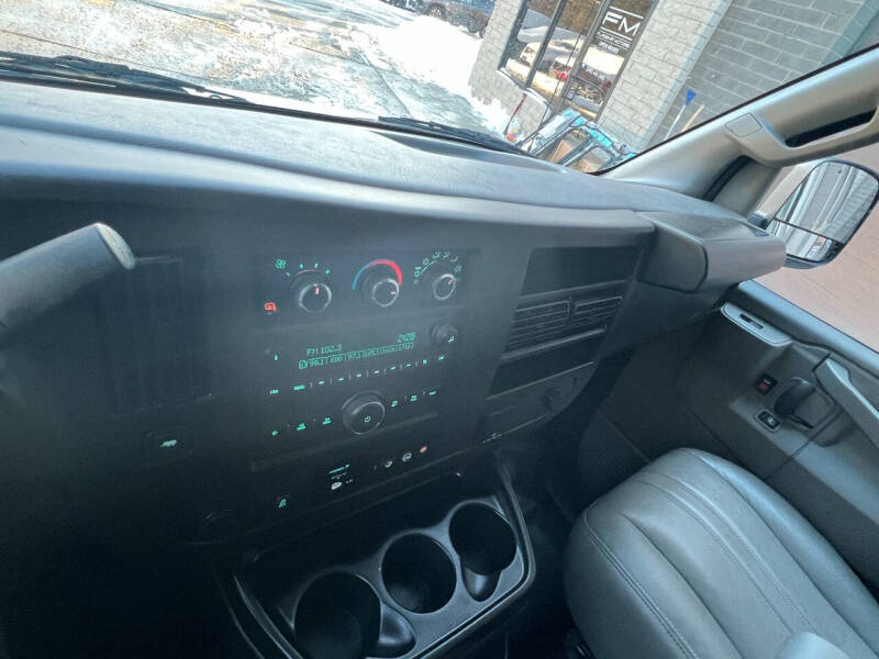 2020 Chevrolet Express LS 2500