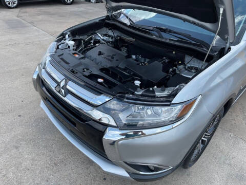 2018 Mitsubishi Outlander SE