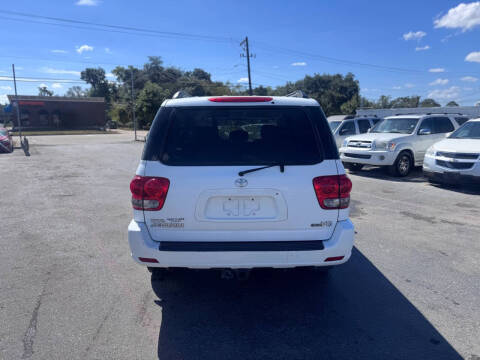 2007 Toyota Sequoia SR5