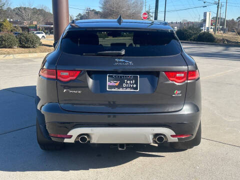 2017 Jaguar F-PACE S