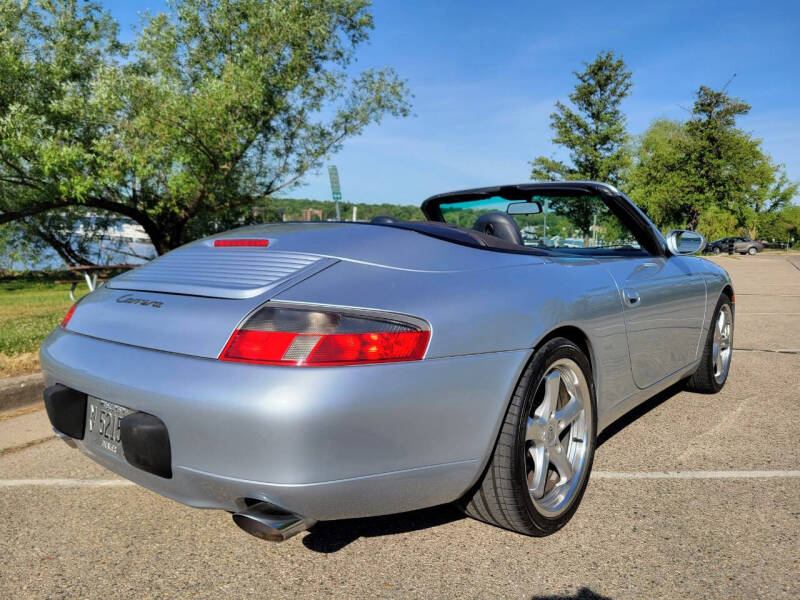 2000 Porsche 911 Carrera