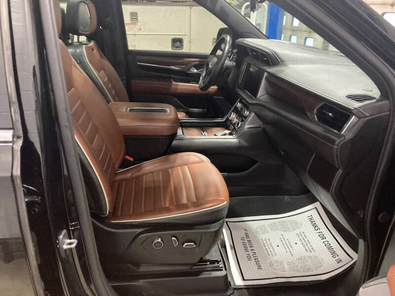 2023 GMC Yukon XL Denali Ultimate