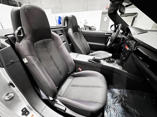 2008 Mazda MX-5 Miata Sport