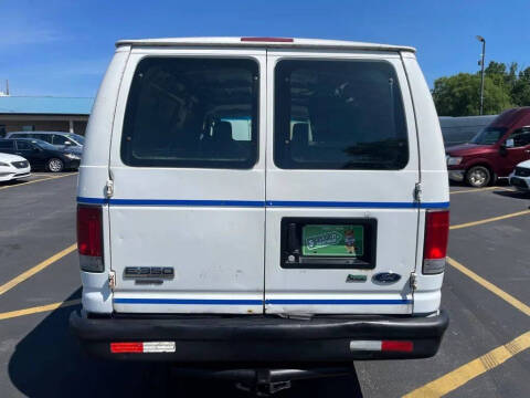 2009 Ford E-Series E-350 SD