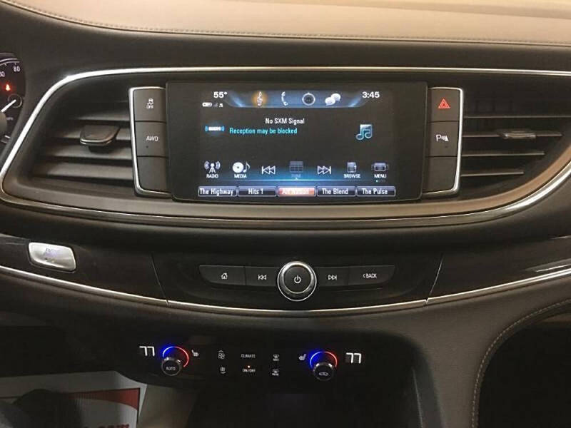 2018 Buick Enclave Essence