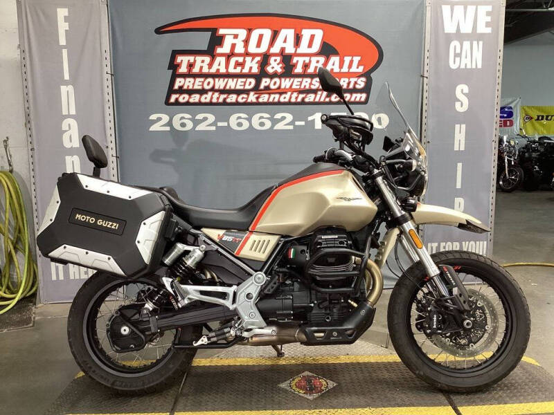 2020 Moto Guzzi V85 TT Travel