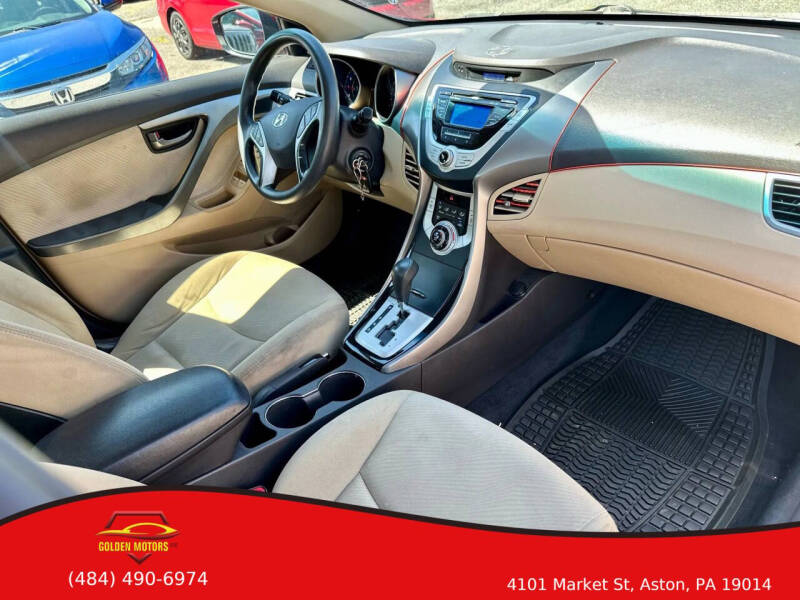 2012 Hyundai Elantra