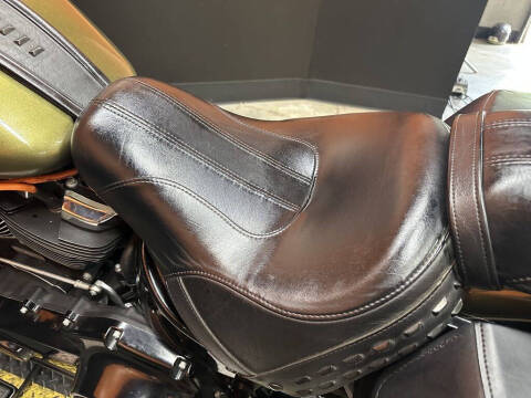 2018 Harley-Davidson FLHC - Softail Heritage