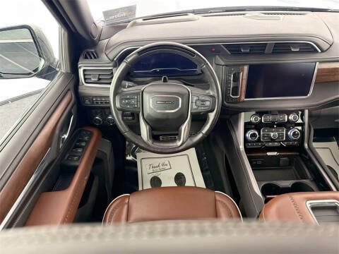 2023 GMC Yukon Denali Ultimate