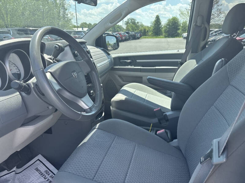 2010 Dodge Grand Caravan Hero