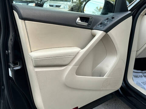 2016 Volkswagen Tiguan 2.0T SE 4Motion