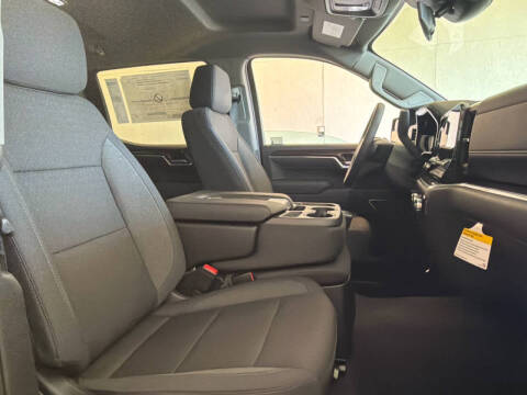 2026 GMC Sierra 1500 Elevation Standard