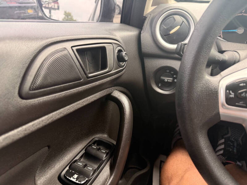 2019 Ford Fiesta SE