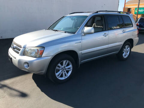 2007 Toyota Highlander Hybrid for sale at Shoppe Auto Plus in Westminster CA