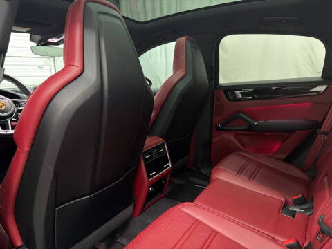 2022 Porsche Cayenne
